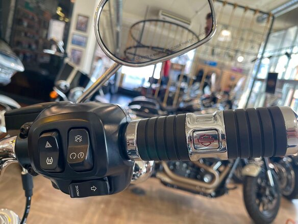 2025 Harley-Davidson Fat Boy, чёрный, 3300000 рублей - вид 17
