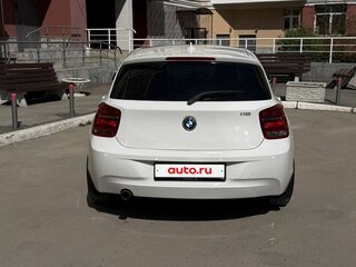 2013 BMW 1 серии 116i II (F20/F21), белый, 1090000 рублей, вид 5