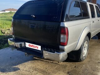 2012 Nissan NP300, серебристый, 900000 рублей, вид 4