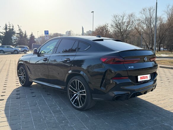 2023 BMW X6 40i III (G06) Рестайлинг, чёрный, 6400000 рублей - вид 39