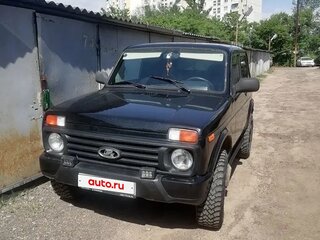 2015 Lada (ВАЗ) 2121 (4x4) Urban I Рестайлинг, чёрный, 650000 рублей, вид 3