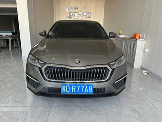 2022 Skoda Octavia IV (A8), серый, 2101255 рублей, вид 2