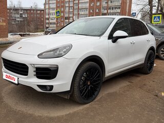 2014 Porsche Cayenne S II Рестайлинг (958), белый, 3350000 рублей, вид 1