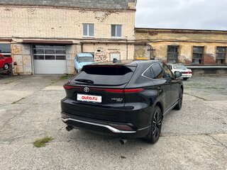 2024 Toyota Venza II, чёрный, 5700000 рублей, вид 3