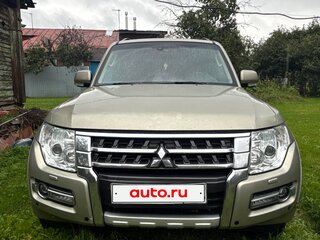 2018 Mitsubishi Pajero IV Рестайлинг 2, бежевый, 2350000 рублей, вид 1