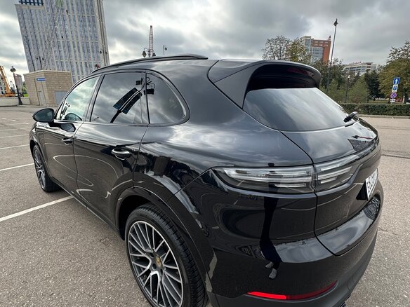 2020 Porsche Cayenne S III, чёрный, 6300000 рублей - вид 8