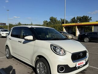2016 Toyota Passo III, белый, 920000 рублей, вид 2