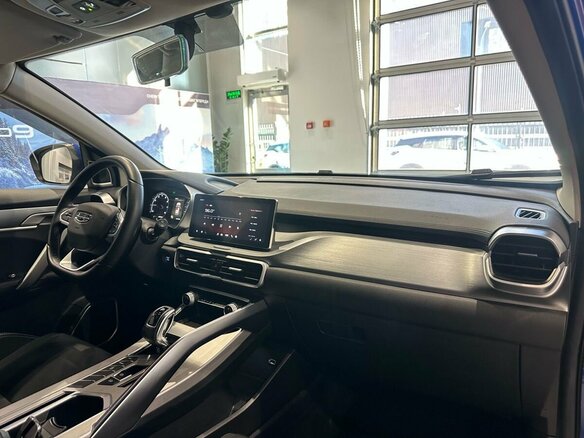 2022 Geely Coolray I, синий, 1590000 рублей - вид 9