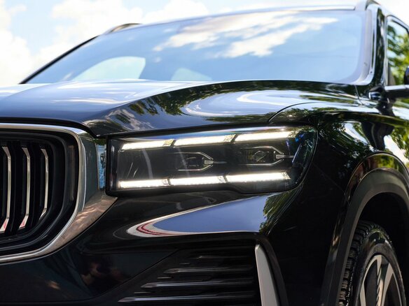 2023 Geely Monjaro I, чёрный, 2979900 рублей - вид 13