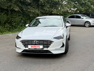 2021 Hyundai Sonata VIII (DN8), белый, 2400000 рублей, вид 4
