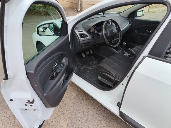 2013 Renault Fluence I Рестайлинг, белый, 815000 рублей - вид 15