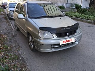 2000 Toyota Raum I, серый, 300000 рублей, вид 3