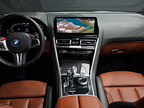 2025 BMW 8 серии M850i xDrive II (G14/G15/G16) Рестайлинг, белый - вид 6