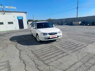 2000 Mazda Familia VIII (BJ), белый, 315000 рублей, вид 2