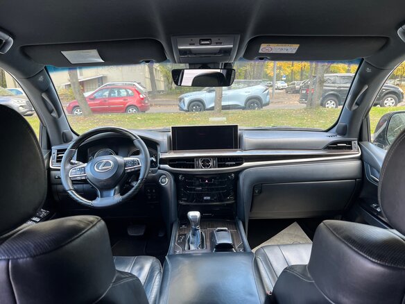 2018 Lexus LX 450d III Рестайлинг 2, белый, 6500000 рублей - вид 9