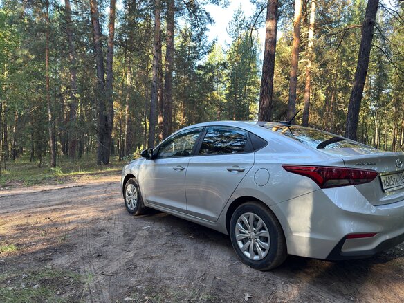 2019 Hyundai Solaris II, серебристый, 1370000 рублей - вид 6
