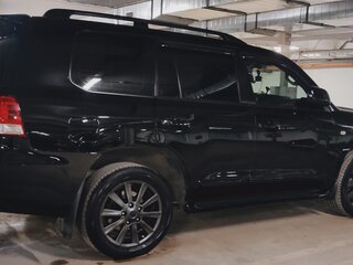 2009 Toyota Land Cruiser 200 Series, чёрный, 3300000 рублей, вид 3