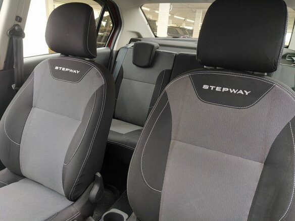 2021 Renault Logan Stepway II Рестайлинг, красный, 1173000 рублей - вид 20