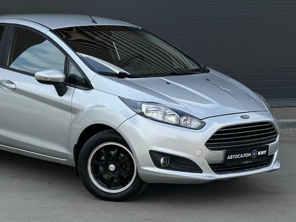 2015 Ford Fiesta Mk6 Рестайлинг, серебристый, 545000 рублей - вид 9
