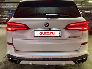 2019 BMW X5 M50d IV (G05/G18), белый, 7150000 рублей, вид 3