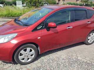 2012 Nissan Note II, красный, 700000 рублей, вид 4