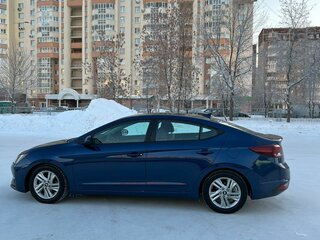 2019 Hyundai Elantra VI (AD) Рестайлинг, синий, 1650000 рублей, вид 3