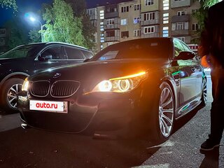 2003 BMW 5 серии 530i V (E60/E61), чёрный, 1350000 рублей, вид 2