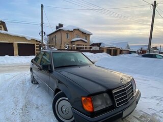 1990 Mercedes-Benz W124 230, серый, 699000 рублей, вид 1