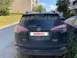 2016 Toyota RAV4 IV (XA40) Рестайлинг, чёрный, 1900000 рублей, вид 3