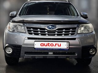2011 Subaru Forester III Рестайлинг, серебристый, 1150000 рублей, вид 3