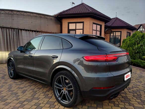 2021 Porsche Cayenne Coupé III, серый, 9250000 рублей - вид 33