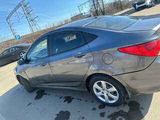 2013 Hyundai Solaris I, белый, 466000 рублей, вид 3