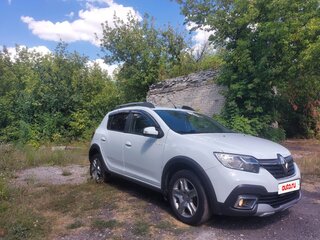 2019 Renault Sandero Stepway II Рестайлинг, белый, 1200000 рублей, вид 2