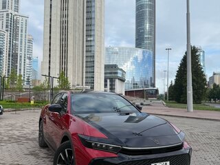 2022 Toyota Crown XVI (S230), красный, 5999000 рублей, вид 2