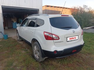 2013 Nissan Qashqai+2 I Рестайлинг, белый, 1600000 рублей, вид 4