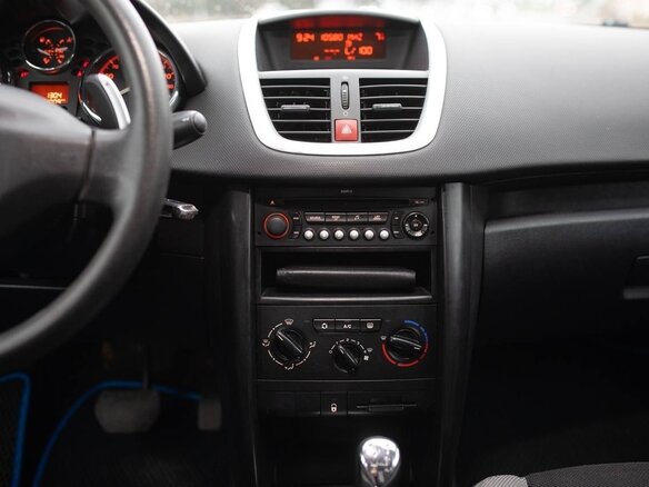 2009 Peugeot 207 I, зелёный, 385000 рублей - вид 13