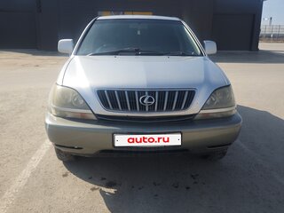 2000 Toyota Harrier I (XU10), серебристый, 850000 рублей, вид 3