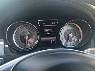 2015 Mercedes-Benz CLA 180 I (C117, X117), красный, 1650000 рублей, вид 4