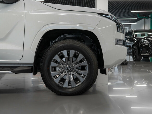 2025 Mitsubishi L200 VI, белый - вид 25