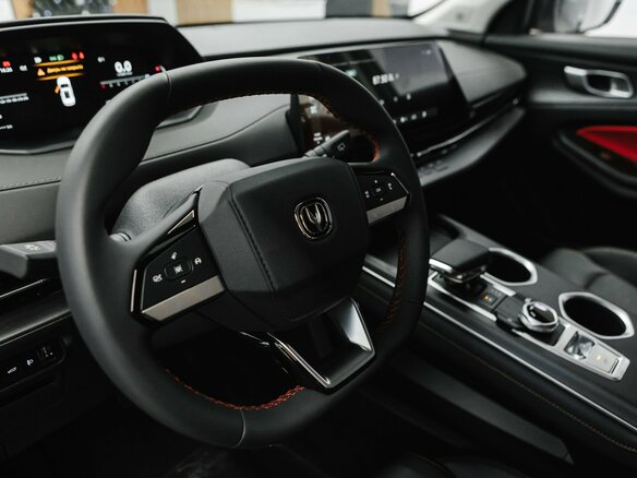2025 Changan UNI-S I, серый, 3209900 рублей - вид 10