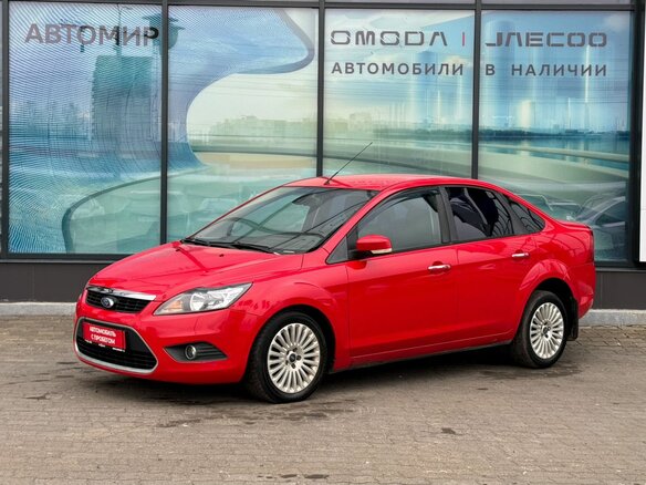 2010 Ford Focus II Рестайлинг, красный, 460000 рублей