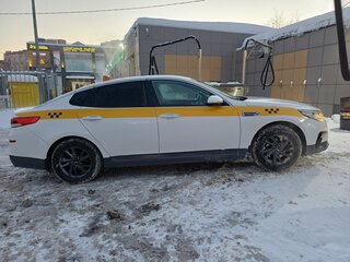 2019 Kia Optima IV Рестайлинг, белый, 1120000 рублей, вид 4