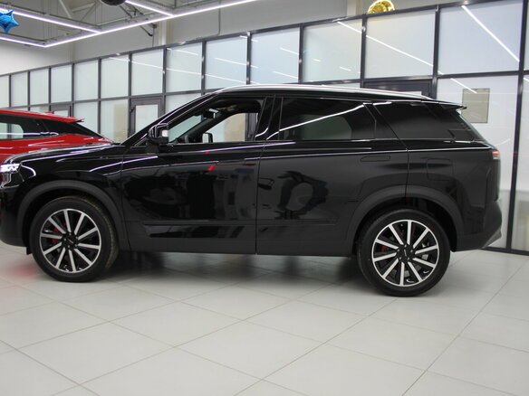 2025 Jaecoo J7 I, чёрный, 3169000 рублей - вид 1
