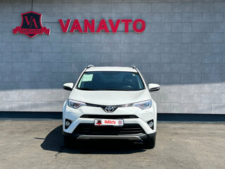 2019 Toyota RAV4 IV (XA40) Рестайлинг, белый, 2485000 рублей, вид 2