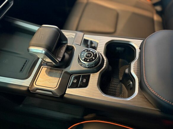 2026 Jetour T1, чёрный - вид 12