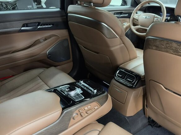 2020 Genesis G90 I Рестайлинг, чёрный, 4900000 рублей - вид 29