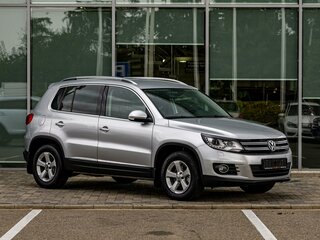 2012 Volkswagen Tiguan I Рестайлинг, серебристый, 1195000 рублей, вид 3