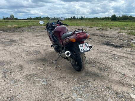 2000 Kawasaki ZZR 400, красный, 300000 рублей, вид 3