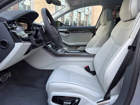 2025 Audi S8 IV (D5) Рестайлинг, серый - вид 15