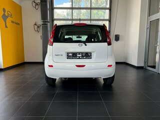 2013 Nissan Note I Рестайлинг, белый, 900000 рублей, вид 5